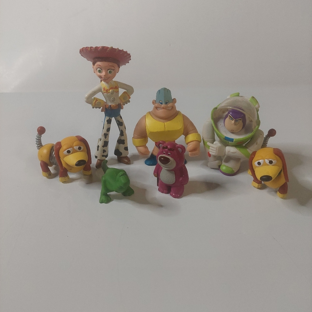 Lot Of 7 Toy Story Action Figure Set